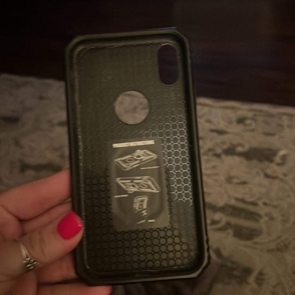 iPhone XR works great - Picture 4 of 5